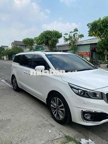 Kia Sedona 2016 3.3L GATH - 120000 km