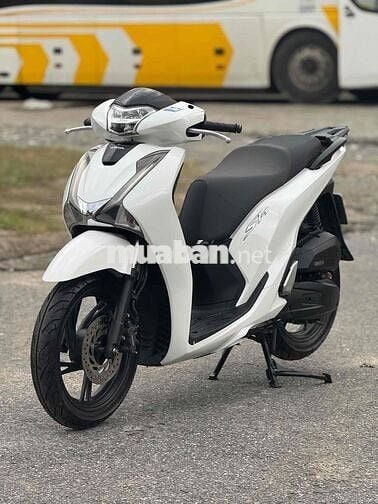 honda- Sh 125 CBS 2018 bs43