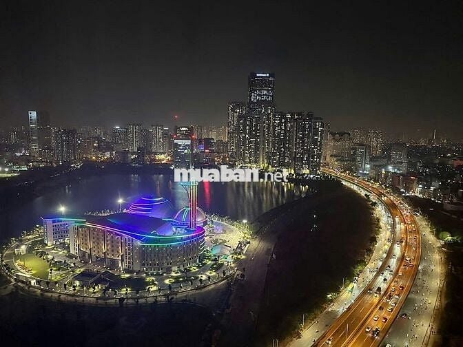 Gia đình chuyển đổi chỗ ở, cần bán căn hộ chung cư trung tâm Mỹ Đình.