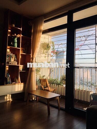 Gia đình chuyển đổi chỗ ở, cần bán căn hộ chung cư trung tâm Mỹ Đình.