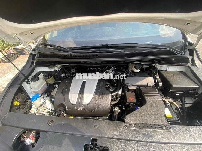 Kia Sedona 2016 3.3L GATH - 120000 km