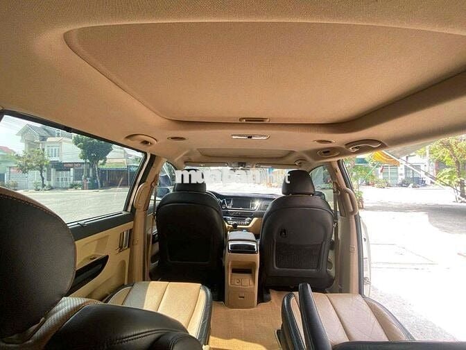 Kia Sedona 2016 3.3L GATH - 120000 km