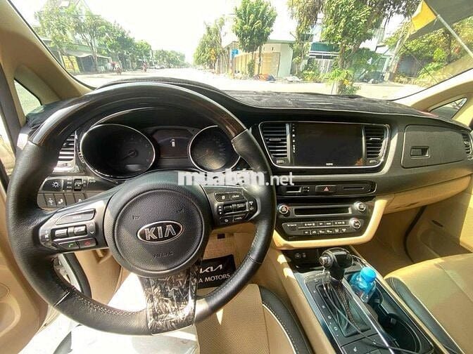 Kia Sedona 2016 3.3L GATH - 120000 km