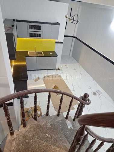 HXT 7m thông. 286/22 Chiến Lược. BTĐ A. 4 x 12. Đúc 3 Tấm. Chính chủ