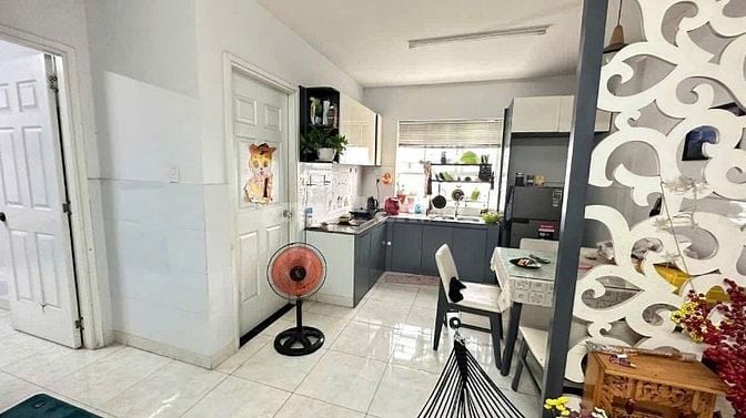 Chung cư Trần Quang Khải, Quận 1: 64m2, 2p ngủ, full nội thất, 11tr/th