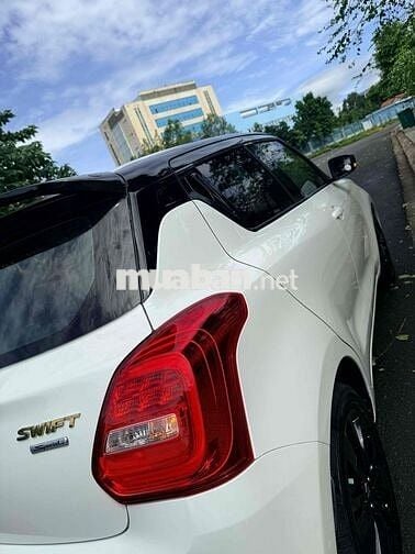 Suzuki Swift 2019 Special Logo Vàng 1 Chủ