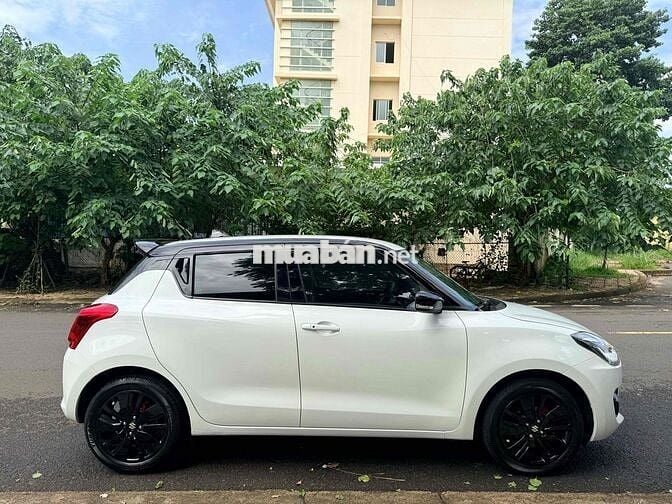 Suzuki Swift 2019 Special Logo Vàng 1 Chủ