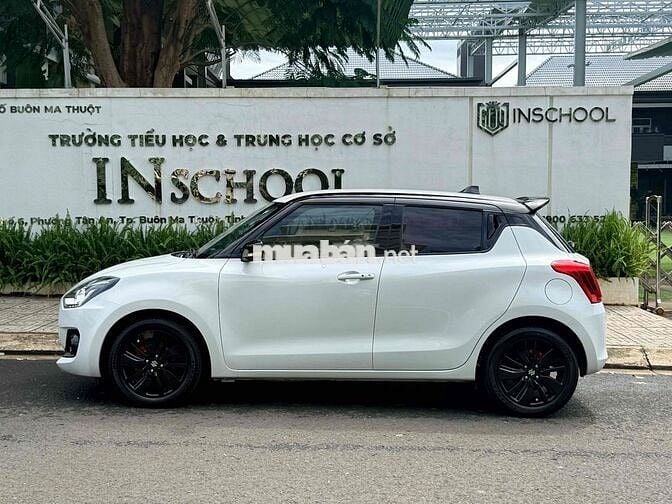 Suzuki Swift 2019 Special Logo Vàng 1 Chủ