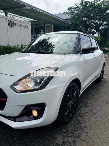 Suzuki Swift 2019 Special Logo Vàng 1 Chủ