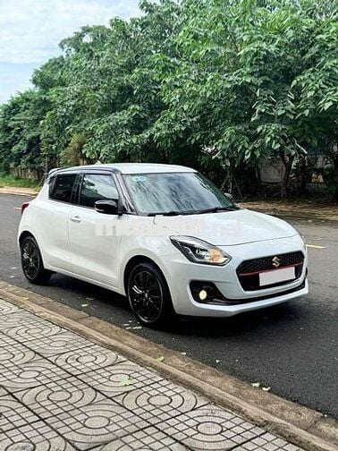 Suzuki Swift 2019 Special Logo Vàng 1 Chủ