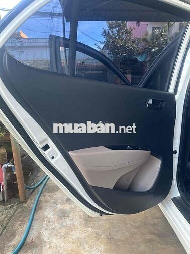 Hyundai Grand i10 2018 Sedan 1.2 MT