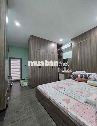 MẶT TIỀN - ĐƯỜNG KINH DOANH - Q11 ĐƯỜNG 10M THÔNG CÓ LỀ 2 TẦNG 2PN