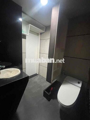 Cho Thuê Phòng Giá Rẻ Ở Chung Cư Đức Khải, Q.7