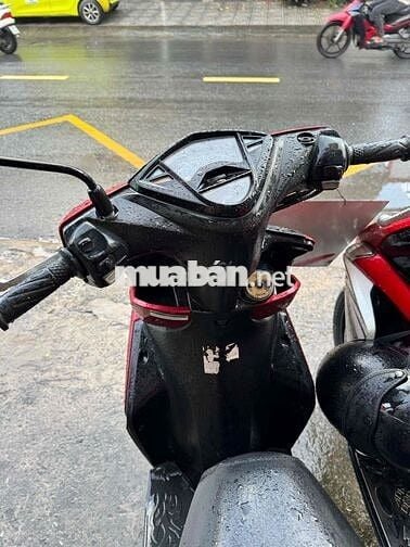 Luvias FI 2015 máy zin êm.xe đẹp.máy ngon về dùng