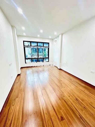 NHÀ MẶT PHỐ KINH DOANH -BUÔN BÁN BẤT CHẤP -Oto Vào Nhà