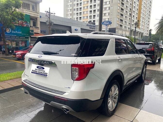 Ford Explorer 2022 màu trắng, 24.300 KM