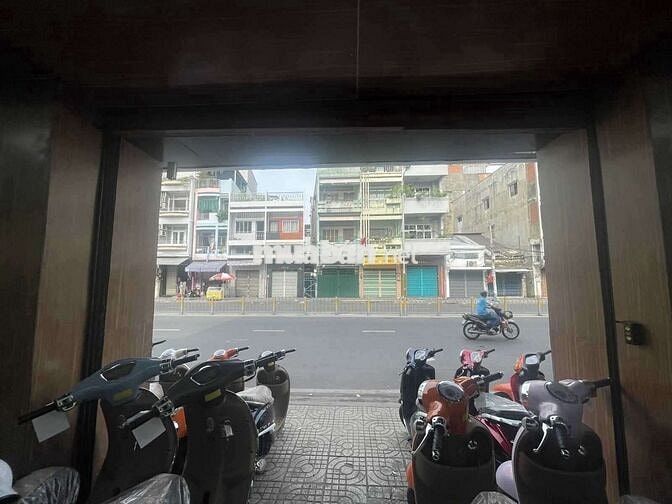 MẶT TIỀN 16M - SÀN SUỐT KẾ NGÃ 4 NGUYỄN THỊ NHỎ - HỒNG BÀNG QUẬN 11