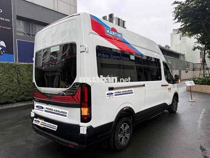 Ford Transit 2024 Premium 16 - 31000 km