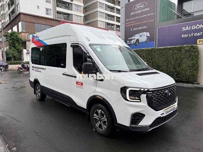 Ford Transit 2024 Premium 16 - 31000 km