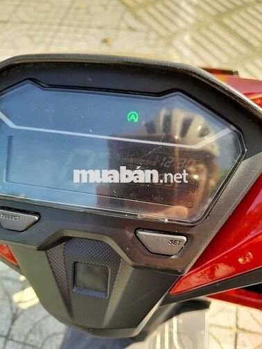 Vario 150 đỏ đầu chưa mở bs tphcm 1 chủ