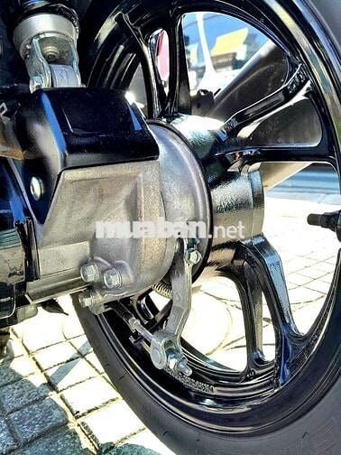 Vario 150 đỏ đầu chưa mở bs tphcm 1 chủ