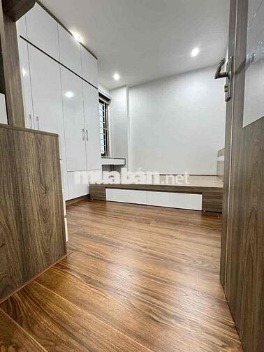 Bán CCMN Phố Chùa Bộc- 48m- 2.05 Tỷ