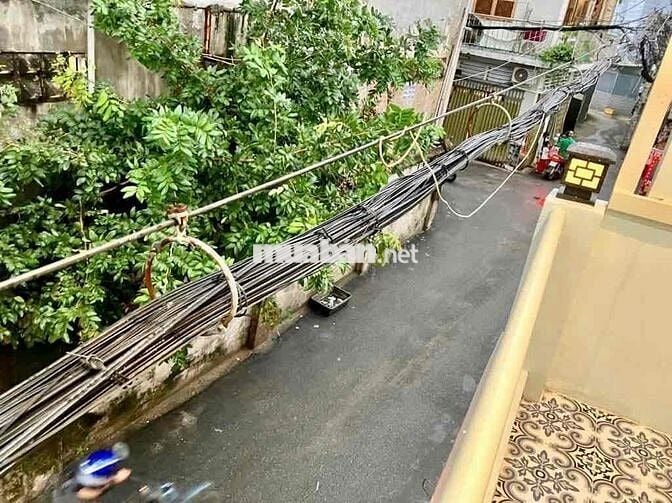 nhà đẹp ngang 6m hẻm xe hơi ngay trung tâm nguyễn văn lượng gò vấp