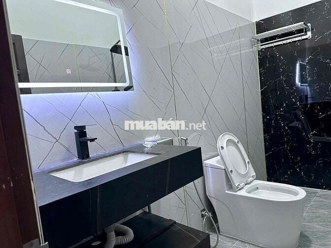 CHO THUÊ CHDV MỚI 100% 1PN BAN CÔNG MÁY GIẶT RIÊNG MT NGUYỄN VĂN CỪ