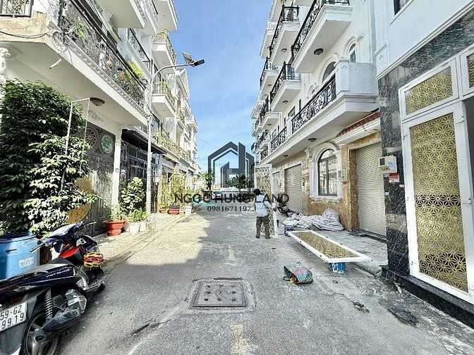 Nhà SHR Nguyễn Ảnh Thủ Đúc 1 Lửng 2 Lầu HXH 7M