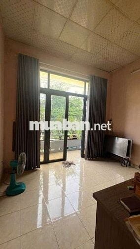 Hai mặt tiền kinh doanh hương lộ 2 dt 4x20m 2 lầu 4pn3wc hẻm 10m