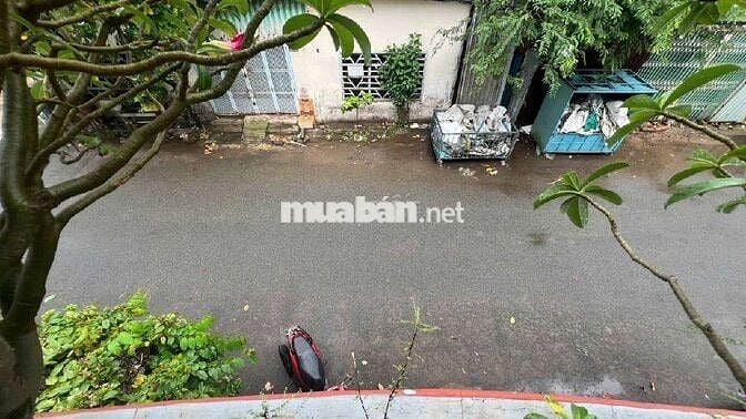 Hai mặt tiền kinh doanh hương lộ 2 dt 4x20m 2 lầu 4pn3wc hẻm 10m