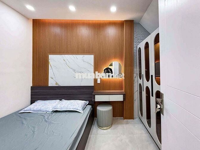 Tìm đâu ra nhà mới 3 tầng , 63m2, full nội thất, đường D2, chỉ 8.95T