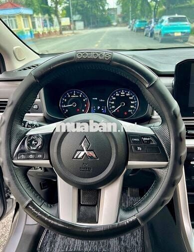 Mitsubishi Xpander 2024 Premium 1.5 AT - 45000 km