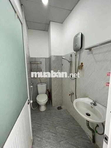 Cho thuê nhà 1 trệt lầu có Nt hẻm xe hơi đường số 6 Gần BV Việt Thắng