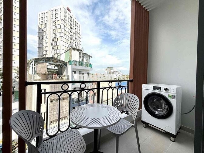 KHAI TRƯƠNG SIÊU PHẨM 1PN + 1PK ĐẦY ĐỦ NỘI THẤT CÓ BAN CÔNG