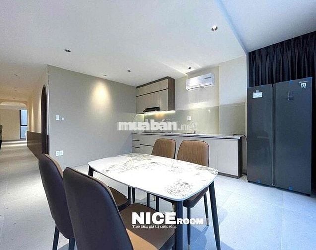 PENTHOUSE Đẳng cấp có Phòng Khách RỘNG RÃI - THOÁNG MÁT