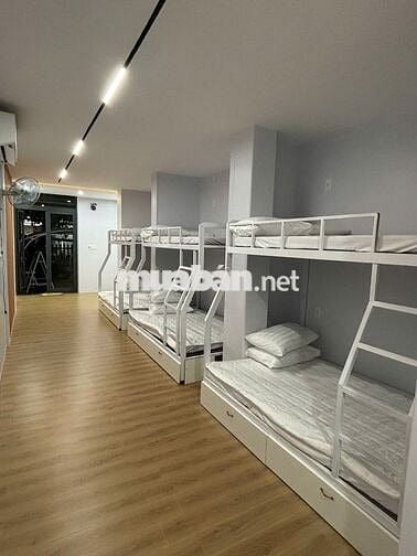 CHO THUÊ  NHÀ NGUYÊN CĂN VILLA GIÁ 26TR, 6 PN  PHỐ TÂY HUẾ