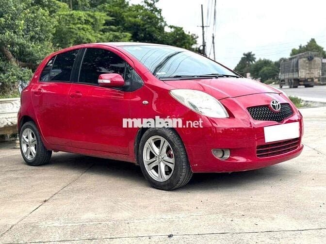 Toyota Yaris 2007 1.3 AT - 150000 km