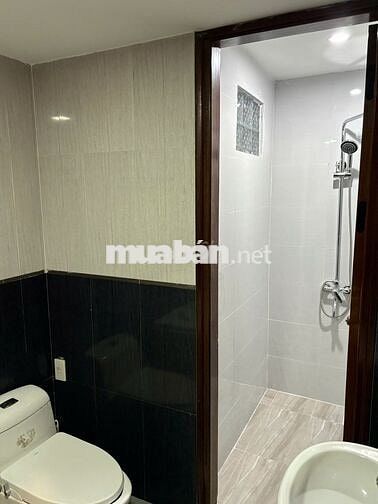 CHO THUÊ  NHÀ NGUYÊN CĂN VILLA GIÁ 26TR, 6 PN  PHỐ TÂY HUẾ