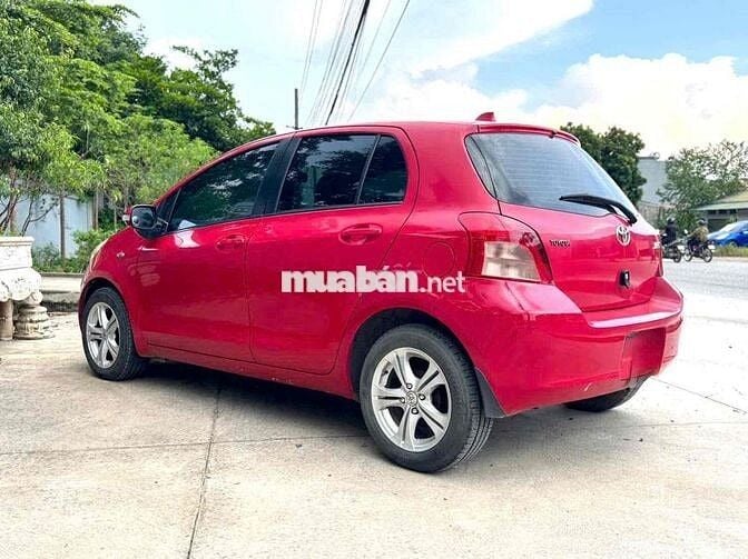 Toyota Yaris 2007 1.3 AT - 150000 km