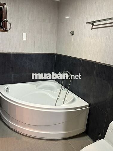 CHO THUÊ  NHÀ NGUYÊN CĂN VILLA GIÁ 26TR, 6 PN  PHỐ TÂY HUẾ