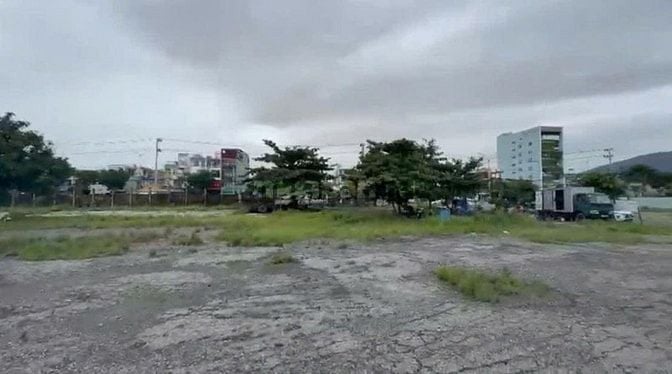 ĐẤT CHO THUÊ SƠN TRÀ 8000m2 NGÃ TƯ NGÔ QUYỀN - VƯƠNG THỪA VŨ