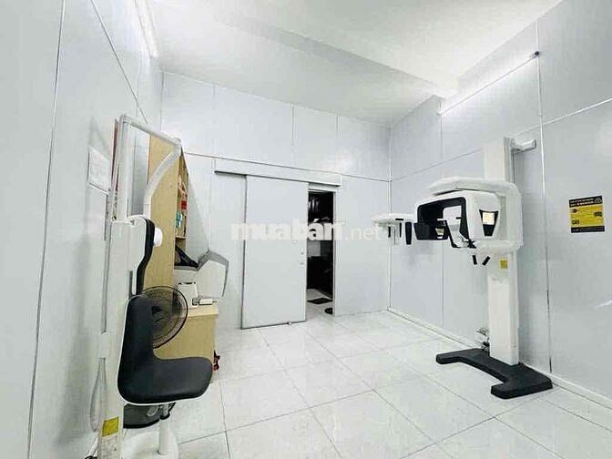 Nhà 3 lầu mặt tiền vip 3/2 -q11 ( 4,5m x 17m) kinh doanh cho thuê