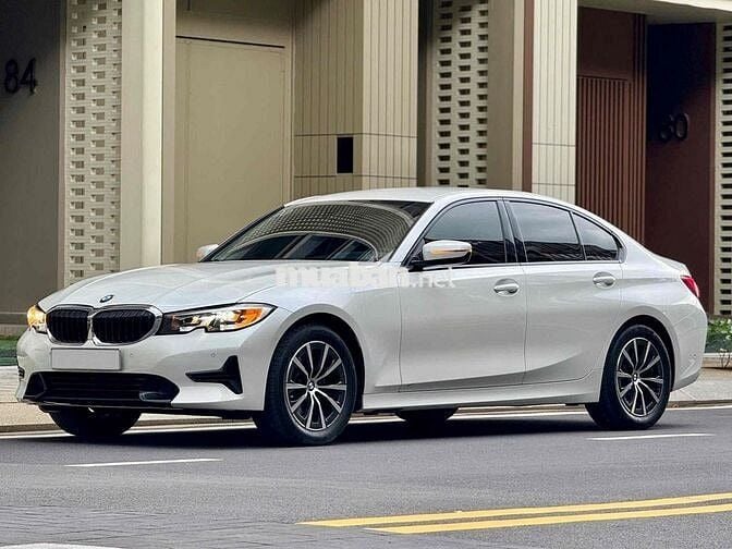 BMW 320i Sportline 2021 Nhập Đức - 32.000 Mile