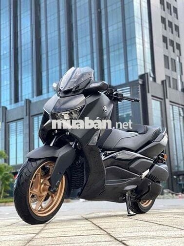 Yamaha Xmax 300 2024