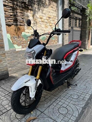 Honda Zoomer X 2018 Thái Lan trắng đỏ chính chủ