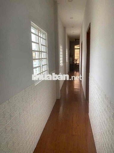 Nhà mặt tiền 4 lầu Nguyễn Thị Nhỏ sầm uất(4,1m x 37,2m) q11