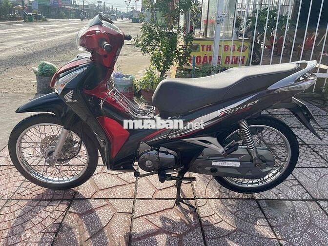 Future Fi đk 2016 máy nguyên zin chưa chạm biển 83