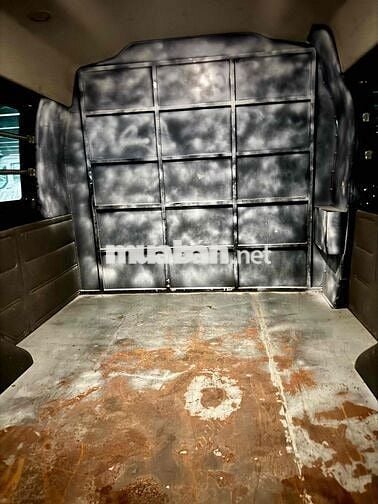 Ford Transit MCA Van 6 chỗ 2022 Màu Trắng 98.000km