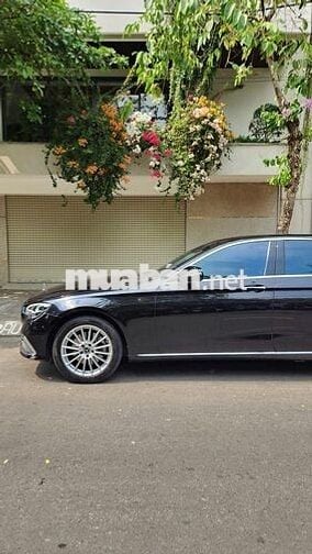 E200 Exclusive Sx 2021 - 19000miles full ls hãng